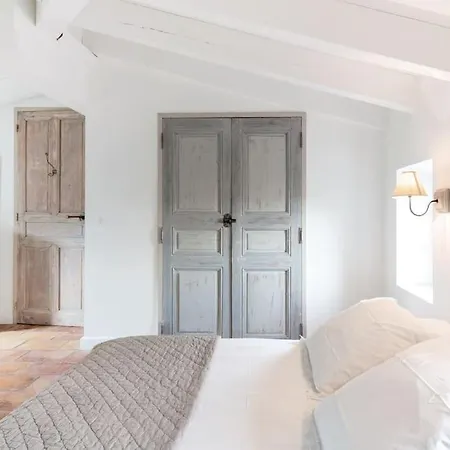 La Demeure Provencale Au Charme Suranne Villa *