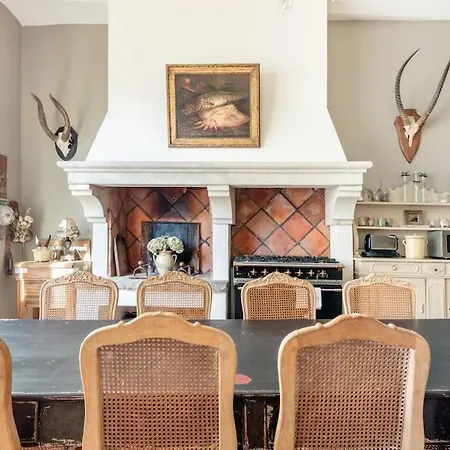 La Demeure Provencale Au Charme Suranne Villa Nîmes