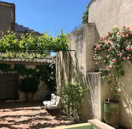 Villa La Demeure Provencale Au Charme Suranne Nimes