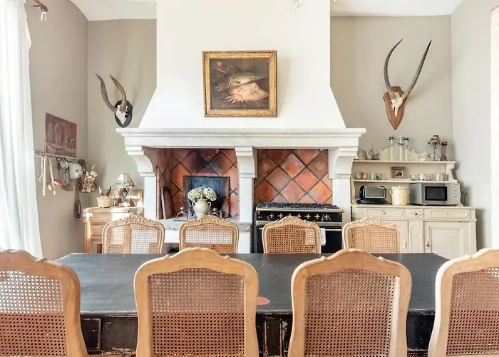 La Demeure Provencale Au Charme Suranne Villa Nimes