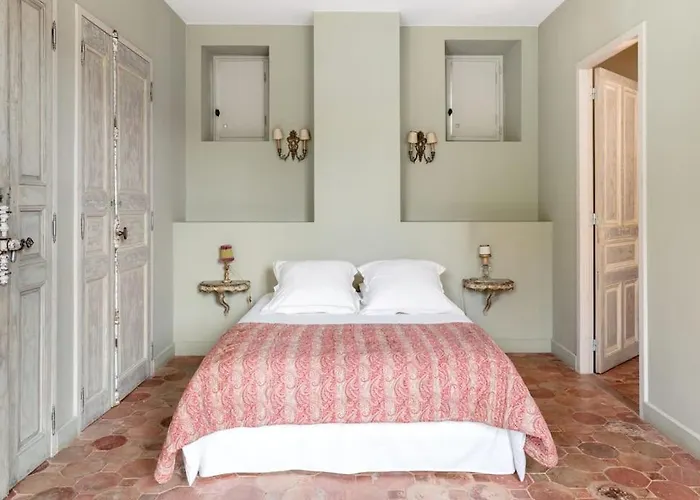 La Demeure Provencale Au Charme Suranne Villa *